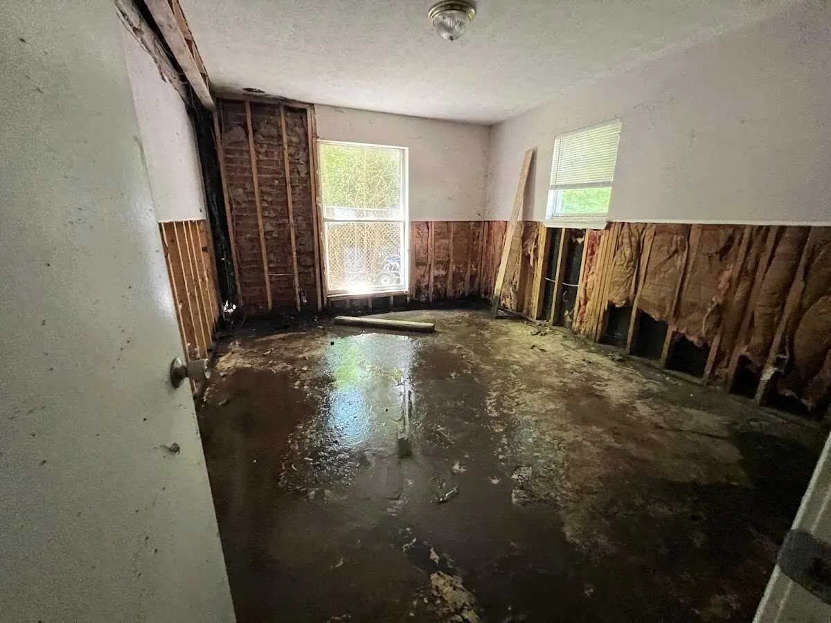 Water Damage Restoration services in Painesville, OH
